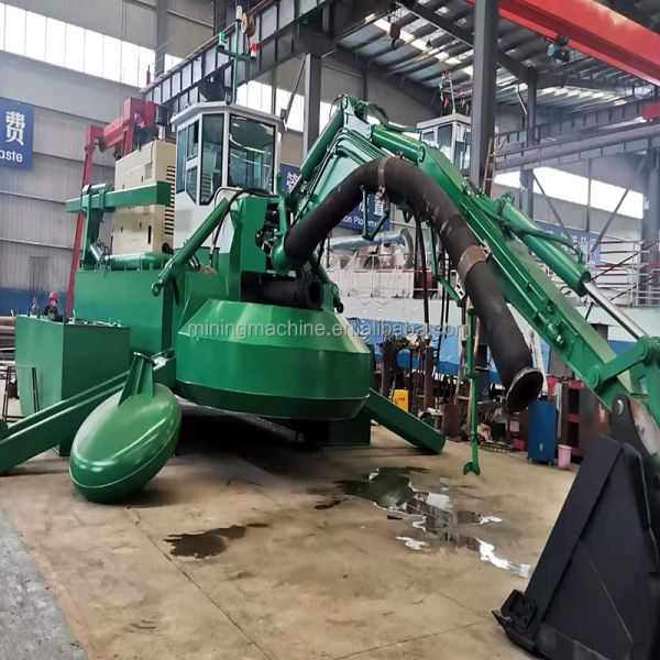 CSD150 Cutter Suction Dredger Amphibious Dredger with Self-propulsion One Person Operation and High Efficiency Submersible Mud Pump