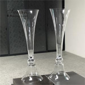 China 80cm Tall Reversible Trumpet Flower Arrangement Holder Glass Vase Wedding Decor on sale