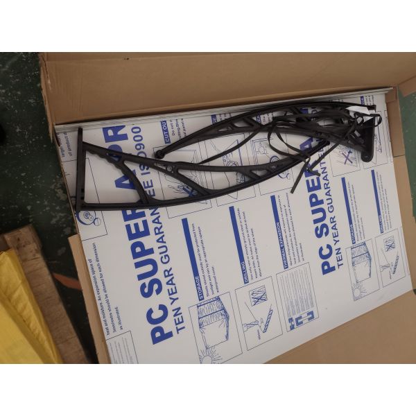 Mannual Polycarbonate Window Awning With Transparent 2.5mm Polycarbonate Solid Sheet Or 5.0mm Polycarbonate Hollow Sheet Made From PC Materials Of