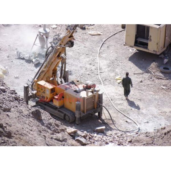 Full Hydraulic Reverse Circulation 300m Rock RC Drilling Rig