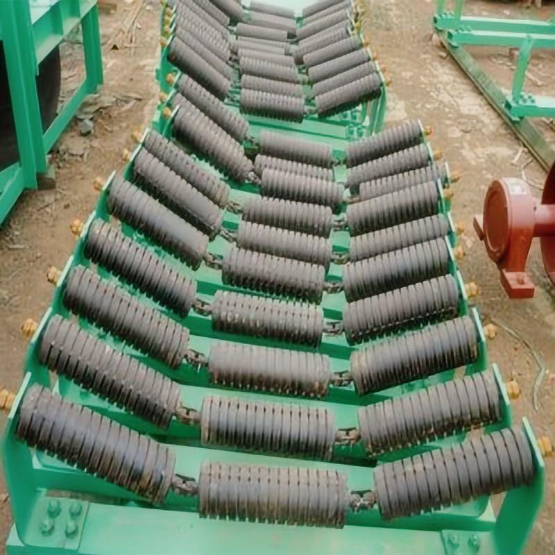 Galvanized Steel Frame Red Conveyor Idler Roller Roller Suitable For Mining Material Handling