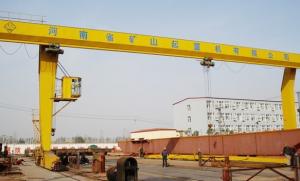China Chinese L type Electric hoist gantry crane on sale