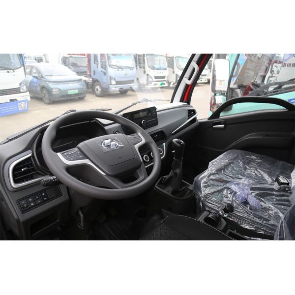 Yuejin Pioneering X300 122 Horsepower 3.6 Meter Dump Truck (National One to Six)