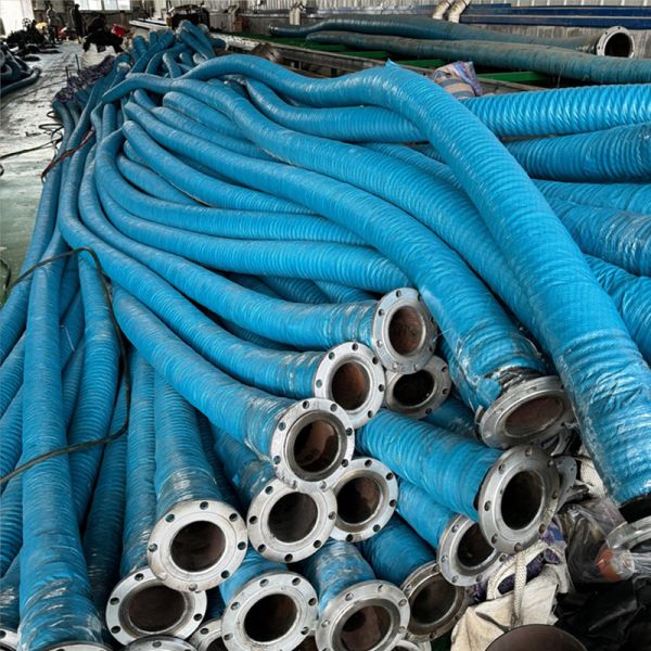 Dredge Discharge Hose with Maximum Flexibility Superior Durability and OEM Available for Marine Applications
