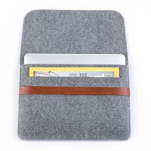 Factory Price 11inch 13inch Felt Laptop Sleeve Bag Lightweight Leather Bags for Macbook pro air.A4 size.