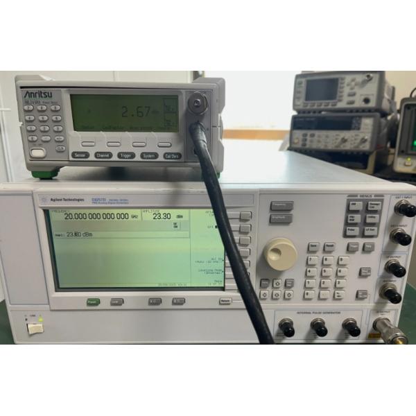 Keysight (Agilent) E8257D PSG CW And Analog Signal Generator, 250KHz - (Up To 67GHz)