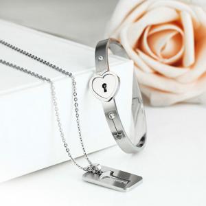 Wholesale Hot Fashion Couples Eternal Love Loyalty Promise Key Lock Bangle+ Necklace Set from china suppliers