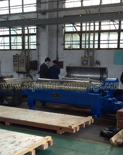 Model PDCS Decanter Centrifuges 3 Phase Horizontal Centrifuge Mud Separator Oil