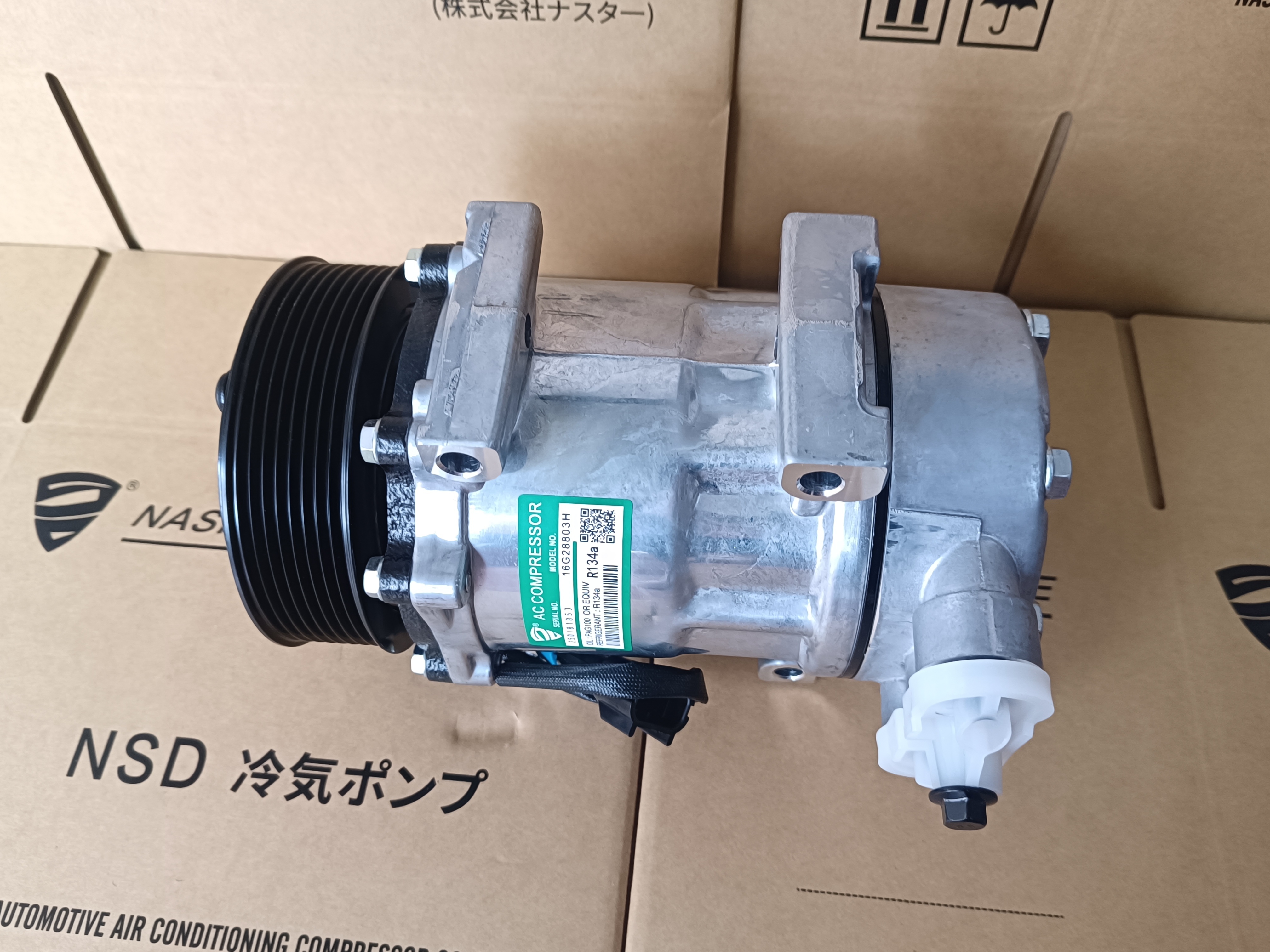 Auto AC Conditioning Compressor For Mechanical engineering vehicles heavy-duty trucks SD7H15