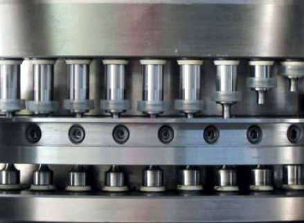 ZP680 Triple Layer Rotary Tablet Press Machine Herbal Tablet Making Machine