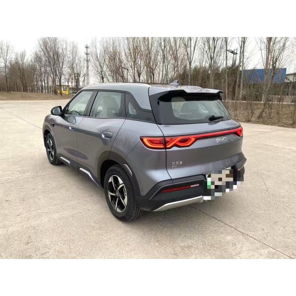 BYD 2025 Yuan UP Smart Edition with 401KM range, automatic transmission, and like-new condition for premium EV export