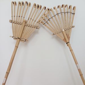 Wholesale Farm Tool Bamboo Frame Leaf Collector Concrete Garden Leaf Rake from china suppliers