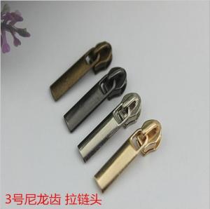 China Factory direct sale zinc alloy nylon zipper teeth 3# handbag gold zipper puller design on sale