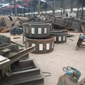 Sewage sludge gasification in a bench scale rotary kiln