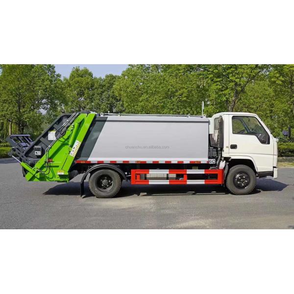 Diesel Fuel Type Euro 3 JMC 4X2 6cbm Compacted Compression Garbage Waste Collection Truck for Sustainable Waste Disposal