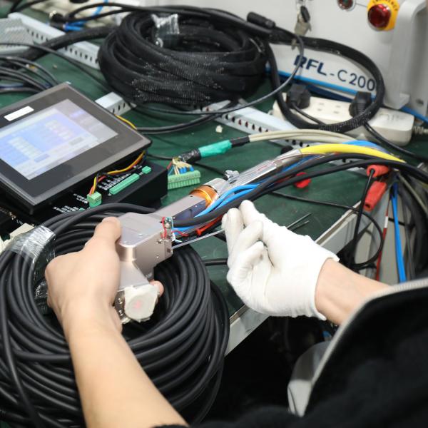 Powerful Handheld 3-in-1 Laser Welding Machine with 3 Modes: Welding / Cutting / Cleaning