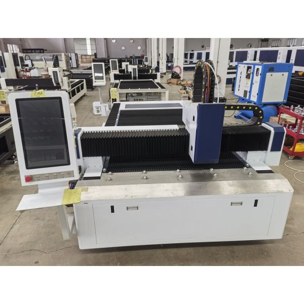 QH - 8020F Beveling Cutting Single Platform Open Type Sheet Metal Laser Cutting Machine