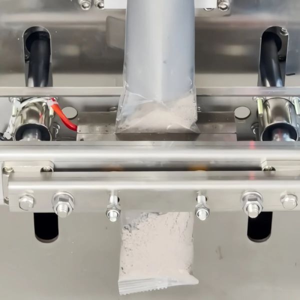 1600W Automatic Powder Packing Machine Inclined Screw Food Powder Packaging Machine