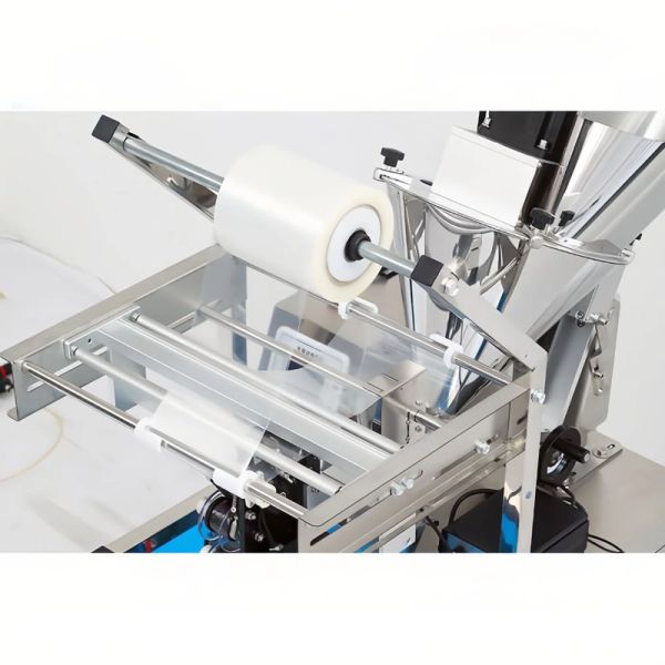 Inclined Screw Automatic Powder Packing Machine 1100W Powder Bagging Equipment Flexible Sizing