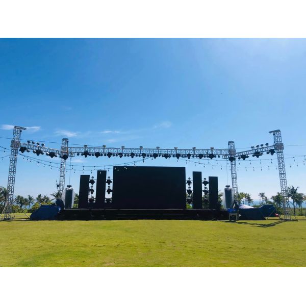 Guide Sports LED Display Rental | Stadium Perimeter & Scoreboard