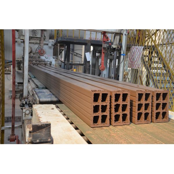 Hollow Block Clay Brick Cutting Machine High Porosity Hydraulic Pressure