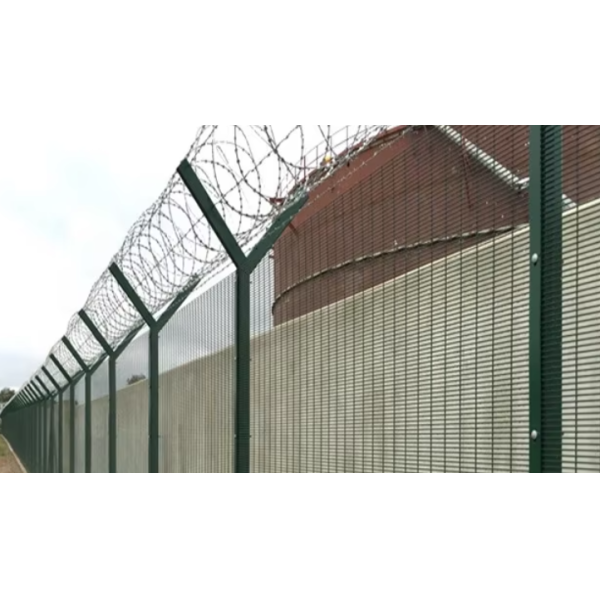 Galvanized 358 High Security Fence Low Carbon Steel Welded Durable For Garden