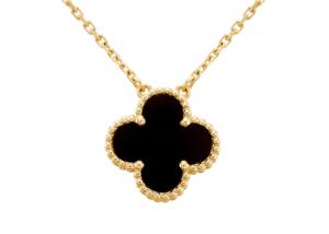 China Black Onyx 18k Solid Gold Necklace 10mm Size Prong Setting Type on sale