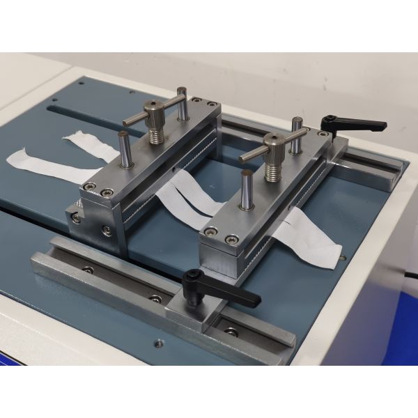 Elastic band fatigue testing machine