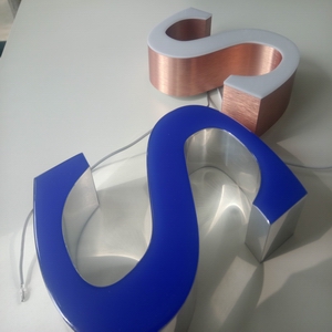 AA1050 AA1060 Flat Aluminium Colour Coated Coils Light Weigh 40mm Width