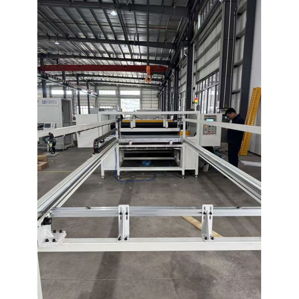 Honeycomb Core Stretching CNC Cutting Machine 2M Width 6-20mm Height Auto Palletizing