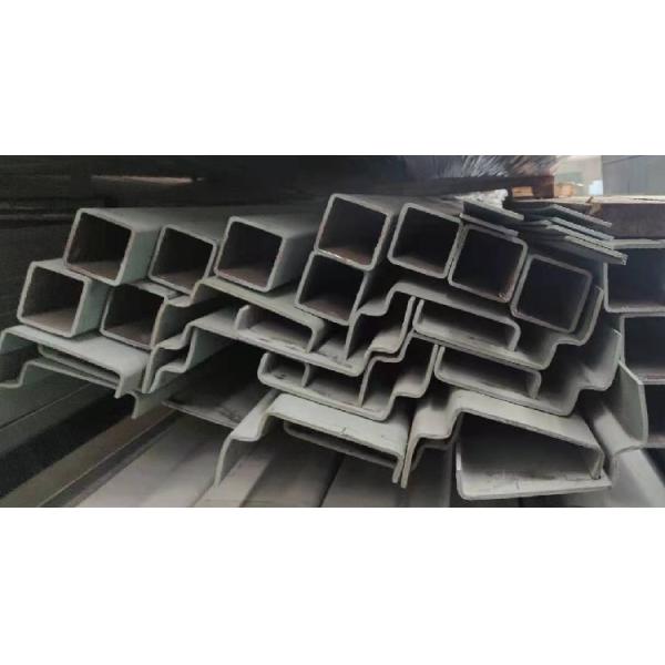 Sand Blasting 4.5mm Corten Steel C Type Z Type Shipping Container Bottom Side Rail Container Parts and Accessories