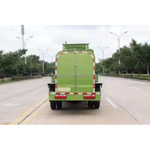 JMC 4*2 Hydraulic Compression Garbage Truck The Ultimate Cleaning Solution