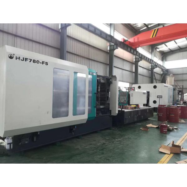 780T Horizontal Style Servo Injection Molding Machine Plastic Beach Chair