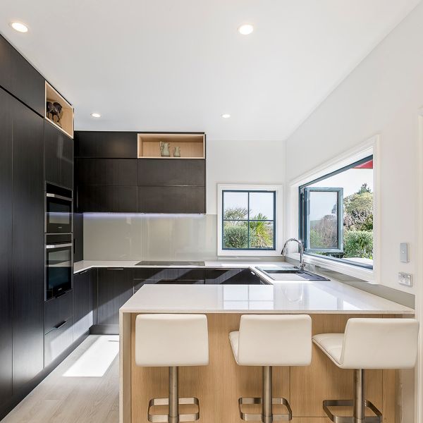 Black wood texture Timber Veneer U Shaped Modular Kitchen