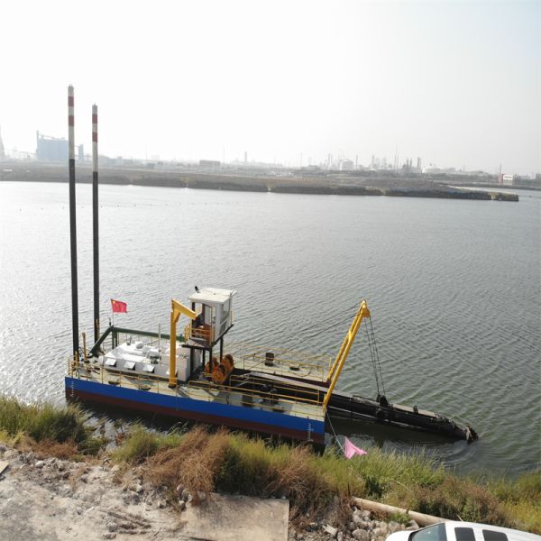 Reasonable Price 10 Inch Cutter Suction Dredger for River Sand