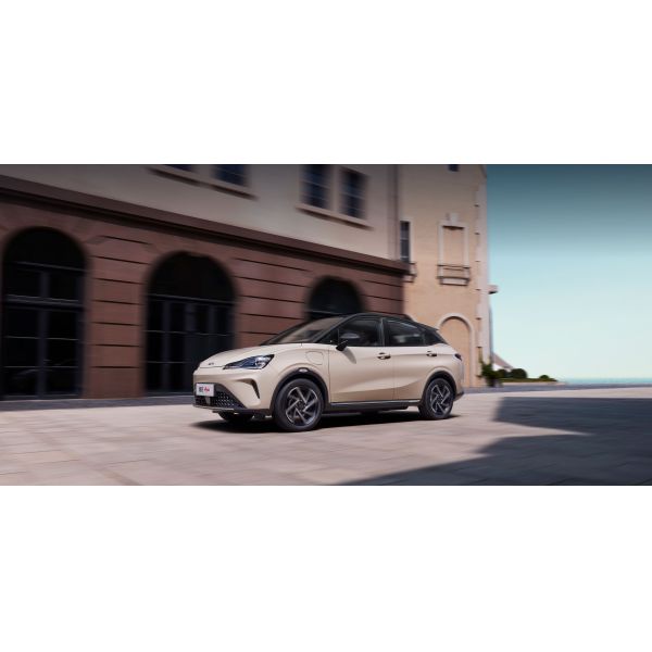 Lithium Battery Nezha AYA EV SUV 318KM 401KM Edition Comfortable Luxury