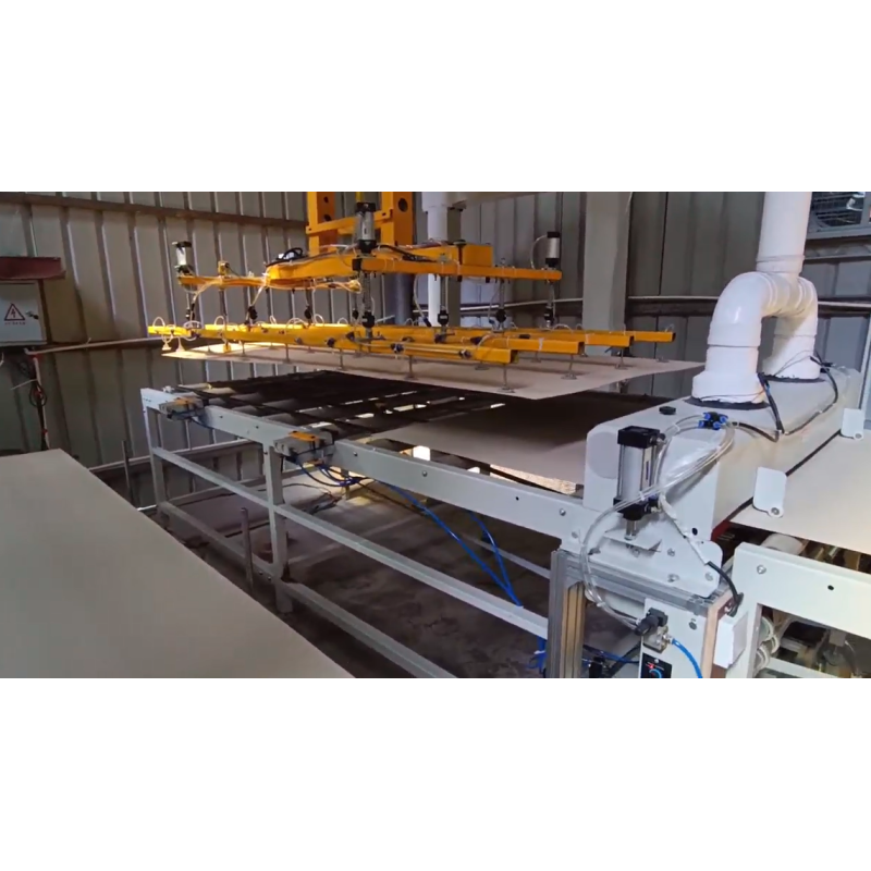 3 Axis Automatic Palletizing Robotic Arm 4 Pcs/Min For 3m Board