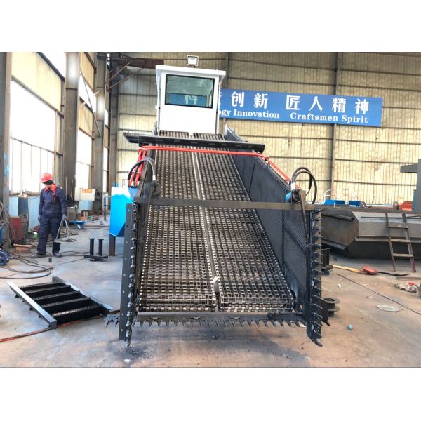 12t Load Capacity 75kw Power 3000m2/h Garbage Loading Aquatic Weed Harvester River Grass Cleaning Barge