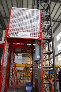 China Construction Material Man Material Hoist / Lifting Hoist Equipment With Single And Double Cage on sale