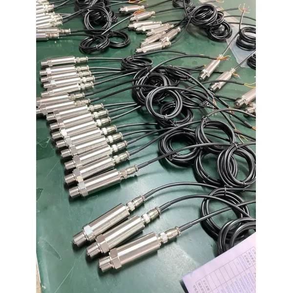 Stainless Steel Pressure Transmitter With Five-core Connector Pressure Sensor Transducer