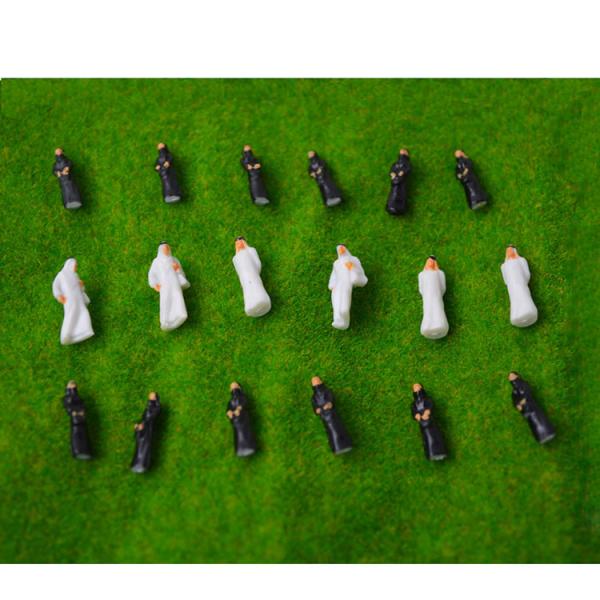 1:75 scale Arab black and white figure 3.6cm for architectural model making train layout