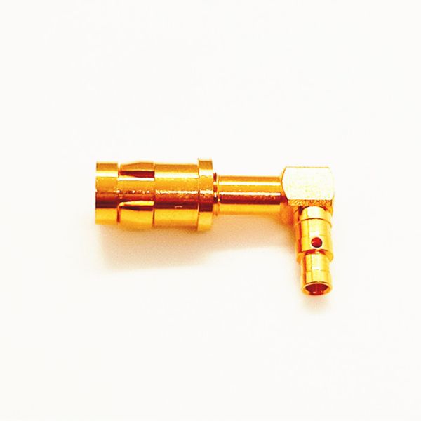 SMP Male Right Angle RF Coaxial Connector with DC-18GHz Frequency Range and Gold-Plated Brass Body