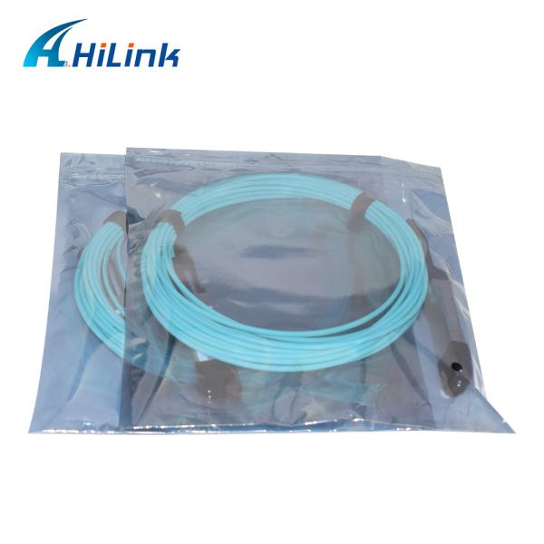 QSFP+ 40G MMF SFP OM3 AOC network cable Aqua Color 7M Length