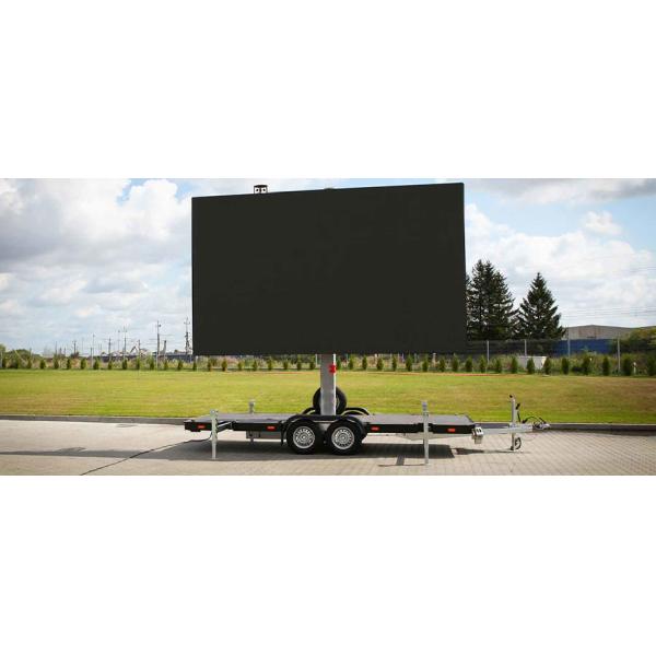 Building Ultra Bright Full Color LED Display SMD1921 1R1G1B 1/16S Scan Mode