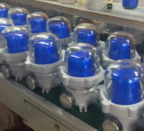 Corrosion-Resistant GRP/Aluminum Explosion Proof LED Alarm Light for Offshore Platforms
