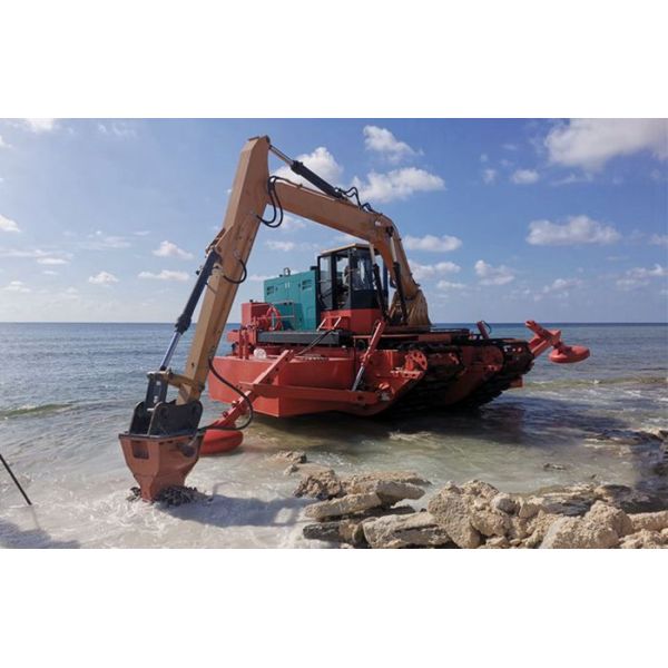 40 Inch Draught Amphibious Dredger with 194KW Cummins Engine