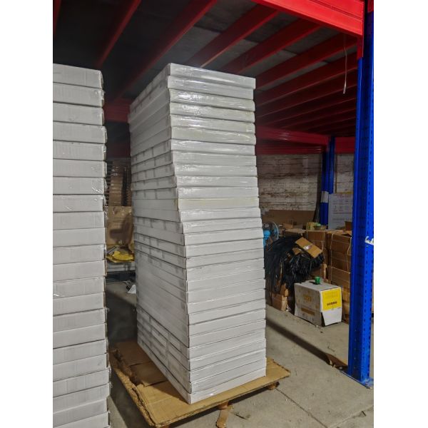 Length Of Bracket 1000mm PC Canopy Featuring 5.0mm PC Hollow Sheet Or PC Solid Sheet Perfect For Industrial Applications