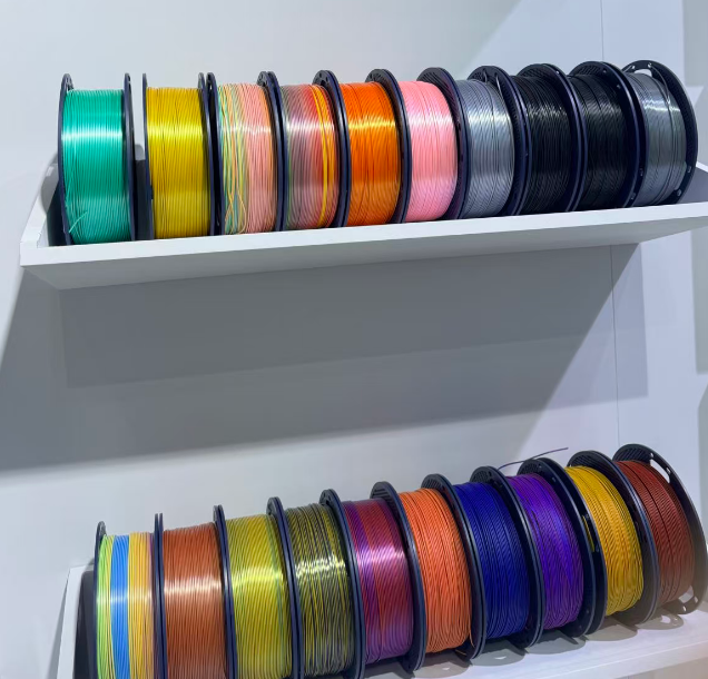 Tri Color Smooth Silk Texture 1.75mm PLA Filament Dual Gradient Effect for Creative Crafts