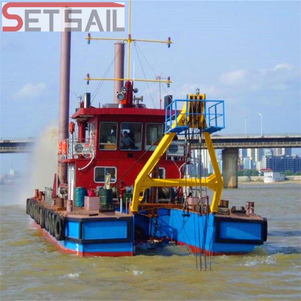 China Factory Customized Hydraulic Cummins Engine Dredger for River Sand