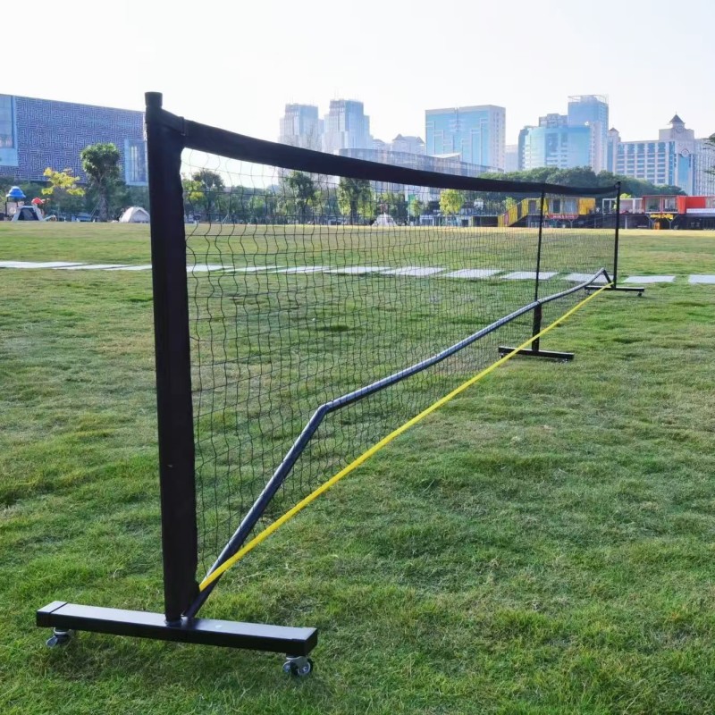 Outdoor Portable Durable Honeycomb Core Pickleball Equipment with Adjustable Wheel and Net Heights for Badminton and Pickleball